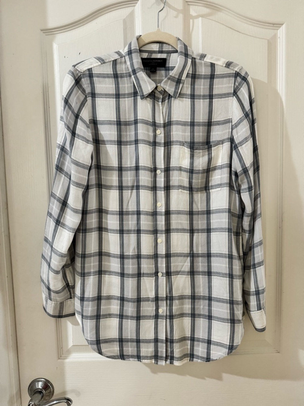 Banana Republic Soft Plaid Button Down Boyfriend Fit Small